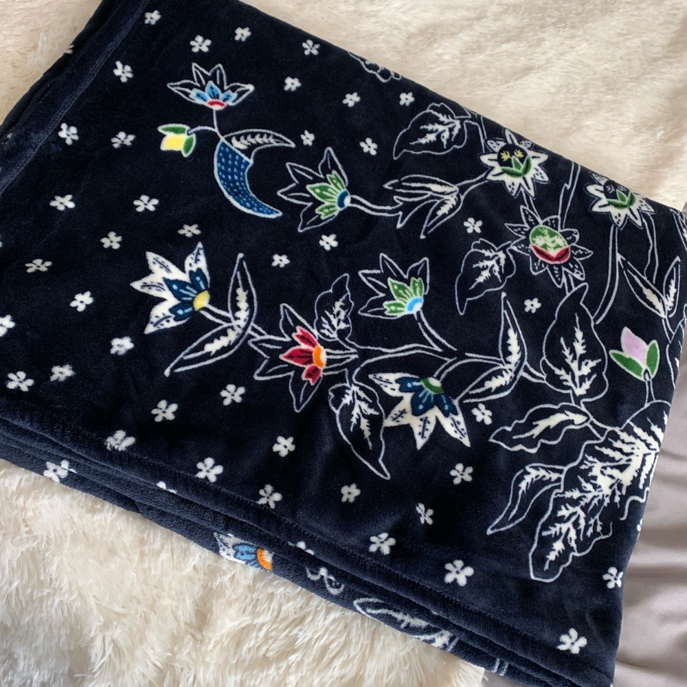 Vera Bradley Blanket